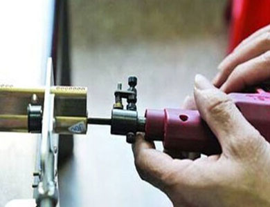 宝塔24小时上门开锁公司